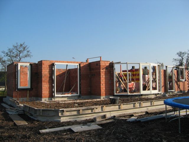 poriso wanden gemetseld woonhuis aalsmeer